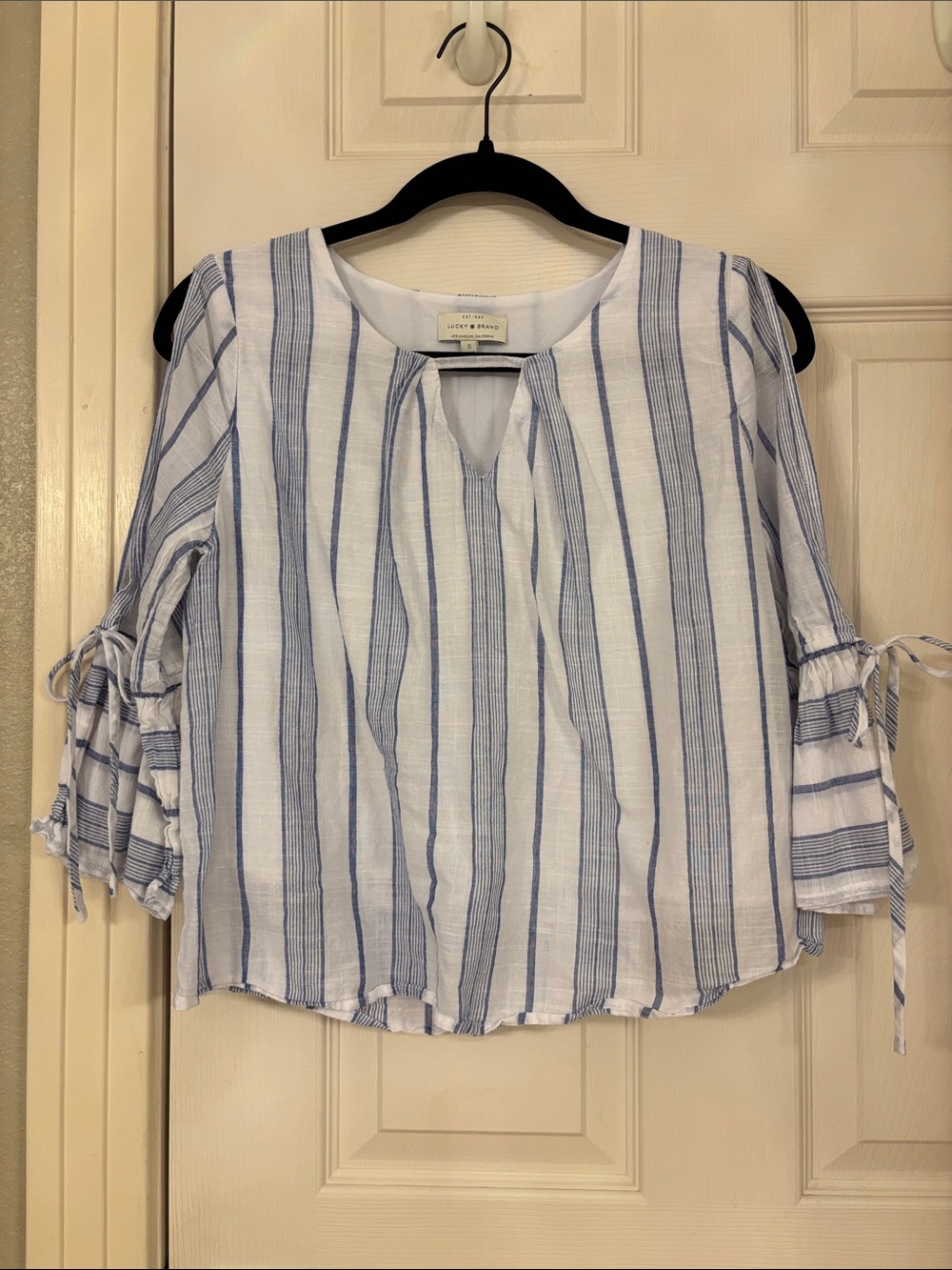 Lucky Brand White and Blue Vertical Stripe Tie-Sleeve Blouse